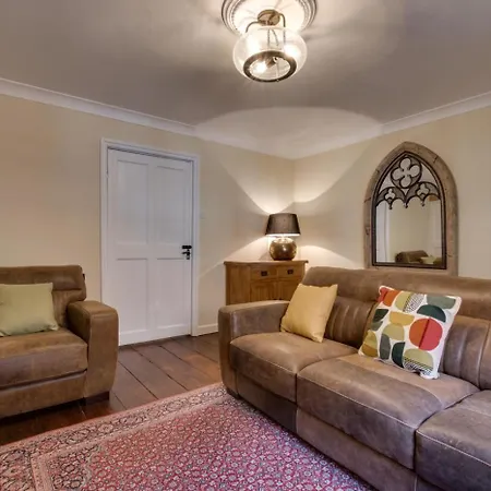 2 Bed In Oc-w451 * ويتبي