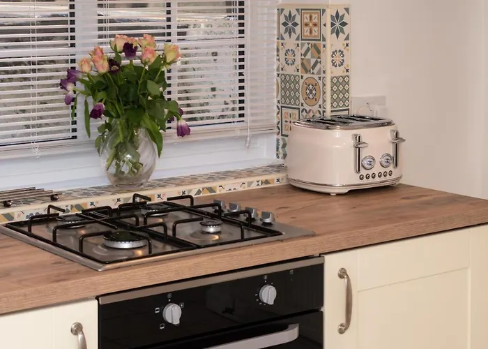 بيت للعطل 2 Bed In Oc-w451 *