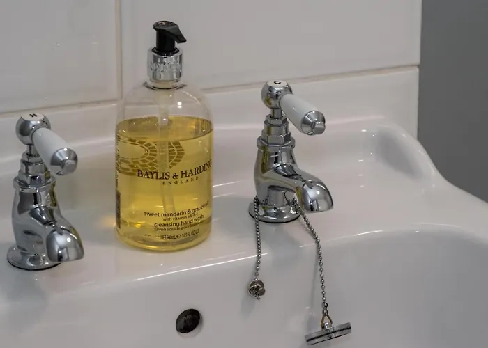 2 Bed In Oc-w451 ويتبي